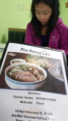 Pho Huong Lan