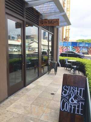 Up Roll Cafe Hawaii