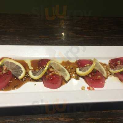 Mikoto Ramen And Sushi Bar