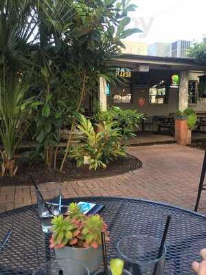 Piggy's Kitchen & Bar