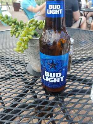 Piggy's Kitchen & Bar