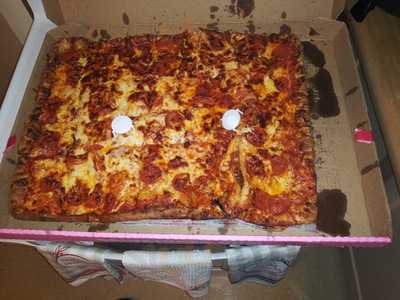 Salvatore's Old Fashioned Pizzeria