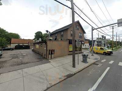 Salvatore's Old Fashioned Pizzeria