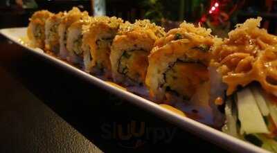 Sushi Kitchen & Hot Pot