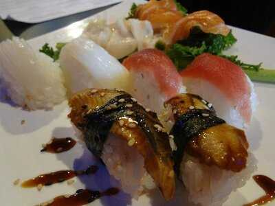 Sushi Kitchen & Hot Pot
