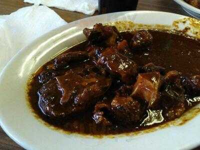 Oley's Kitchen & Smokehouse