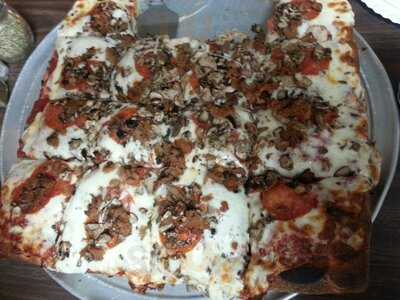 Raffaeles Pizza
