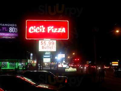 Cicis Pizza