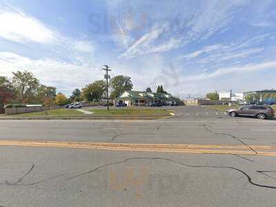 River's Edge Party House