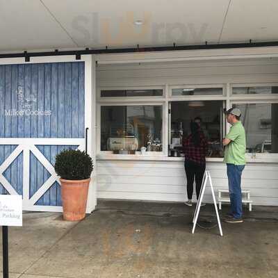 Tiny's Milk & Cookies West U