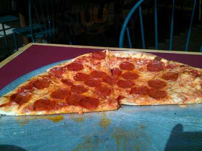 Cosimo's Pizza