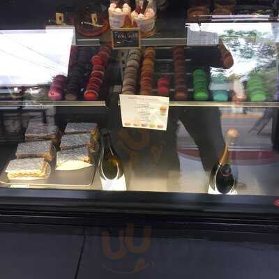 Benjamin French Bakery & Cafe