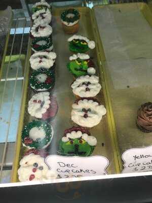 Charlie's Bakery & Creamery