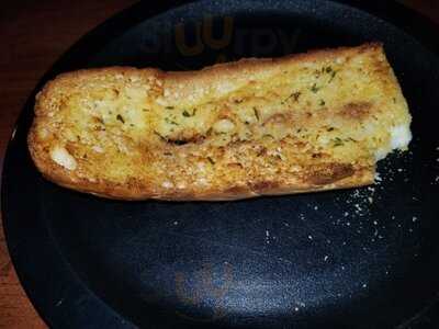 Barro's Pizza