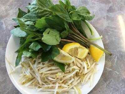 Cuu Long Ll Vietnamese Restaurant