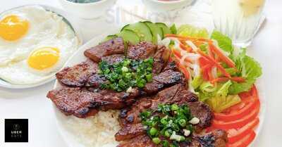 Cuu Long Ll Vietnamese Restaurant