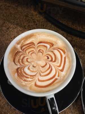 Hawaii'aina Coffee Shop