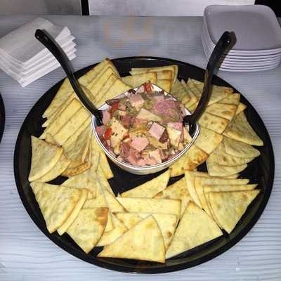 Jj's Deli & Sub Shop