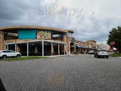 Island Wing Company Bar & Grill - Hunters Creek