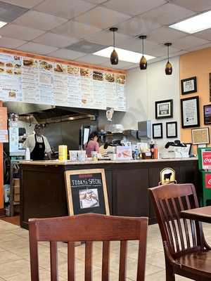 Mario's Taco & Burger House