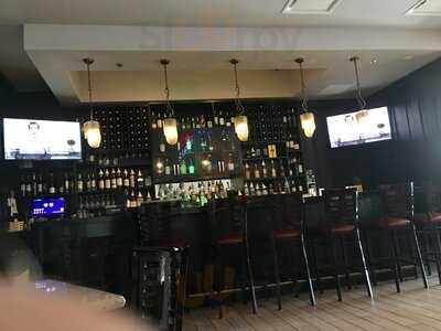 Ari Hibachi And Sushi