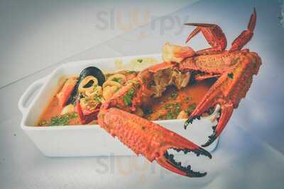 La Guitarra Con Sazon