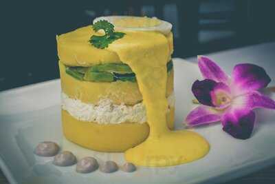 La Guitarra Con Sazon