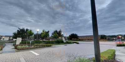 Nona Blue Modern Tavern