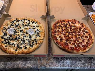 Russo's Clubhouse Pizza