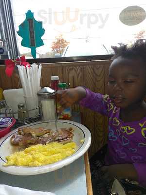 Diner @ Maple Street