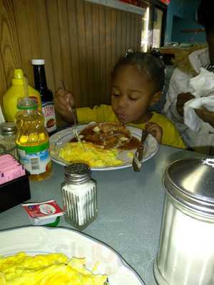 Diner @ Maple Street