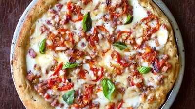 Broadway New York Pizza