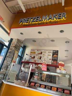 Pretzel Maker