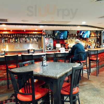 Bloodhound Brew Pub And Eatery