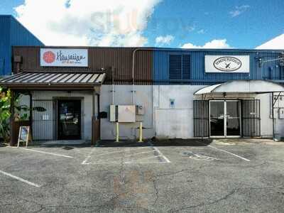 Underdogs Sports Bar & Grill