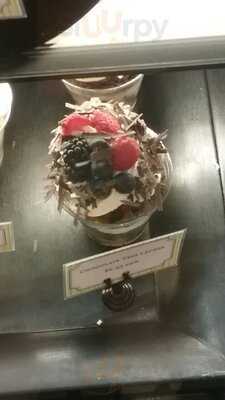 Ooh La La Dessert Boutique