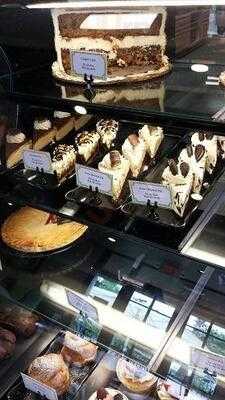 Ooh La La Dessert Boutique