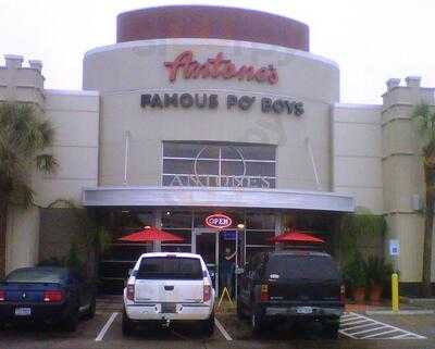 Antone's Famous Po'boys