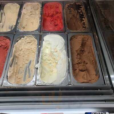 Lucy’s Lab Creamery