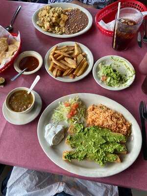 El Paraiso Mexican Restaurant