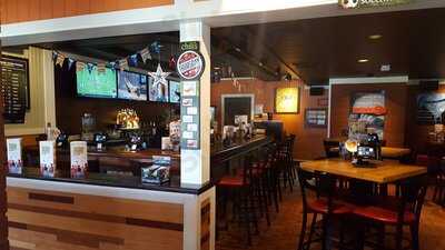 Chili's Bar & Grill - Golden Sky Lane