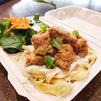 Umeke Market Natural Foods And Deli