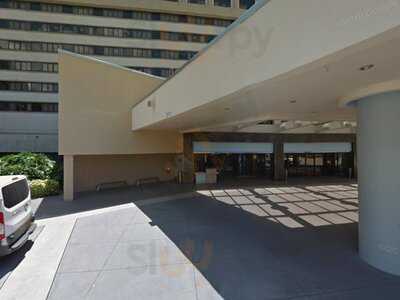 Rum Largo Poolside Bar And Cafe