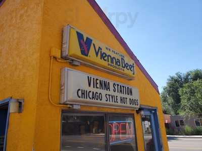 Margo's Vienna Station