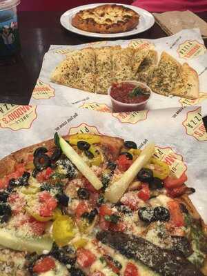 Uncle Maddio’s Pizza
