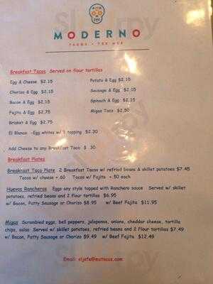 Moderno Tacos + Tex Mex