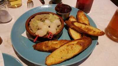 Wine 4 Oysters Bar & Bites