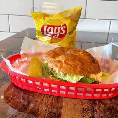 7 Flames Coffee & Tea