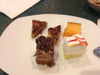 Tokyo Japan Sushi & Grill Buffet