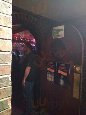 Tanqueray's Bar & Grille